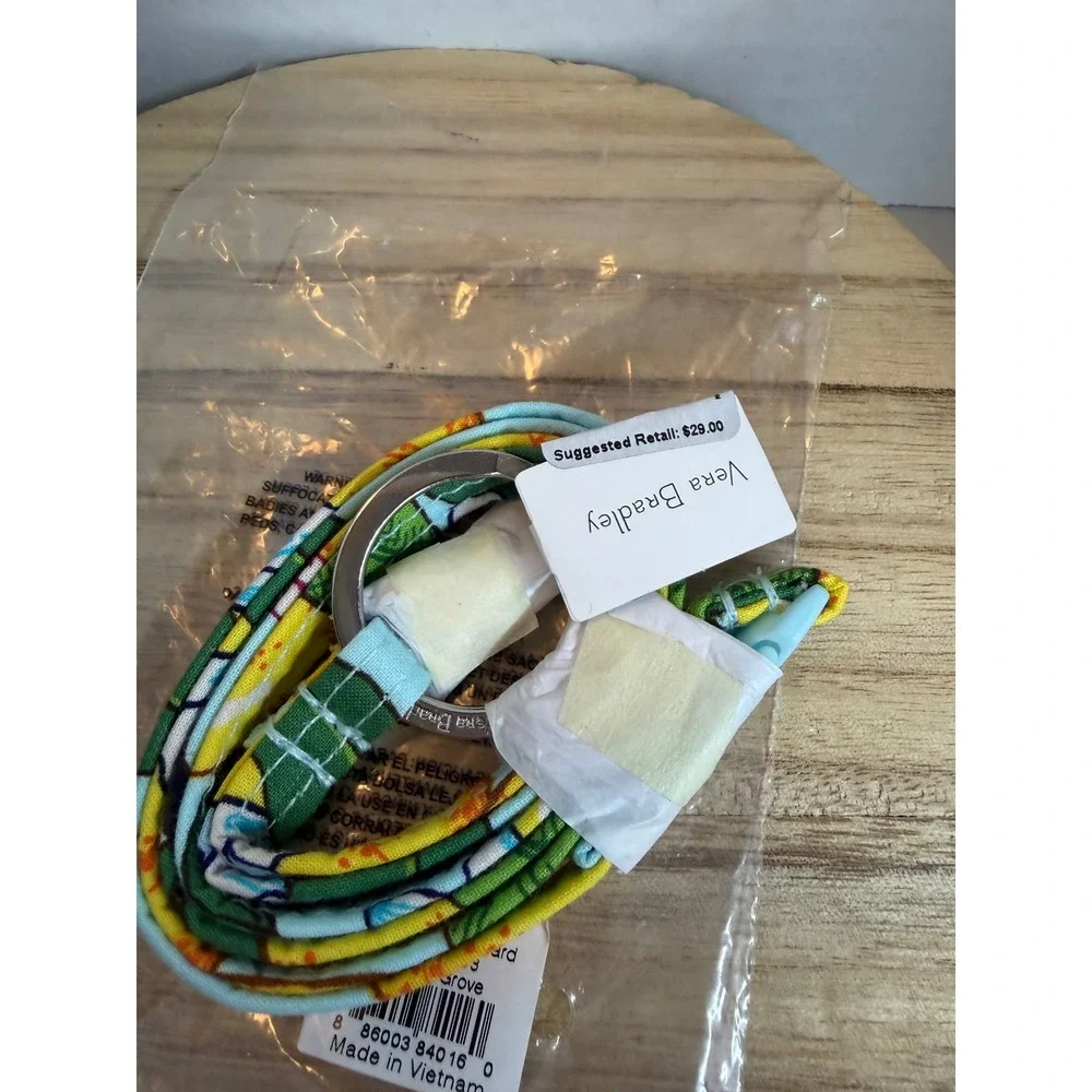 Vera Bradley Breakaway Lanyard Lemon Grove Floral ID Key Holder 15972-12673 NEW